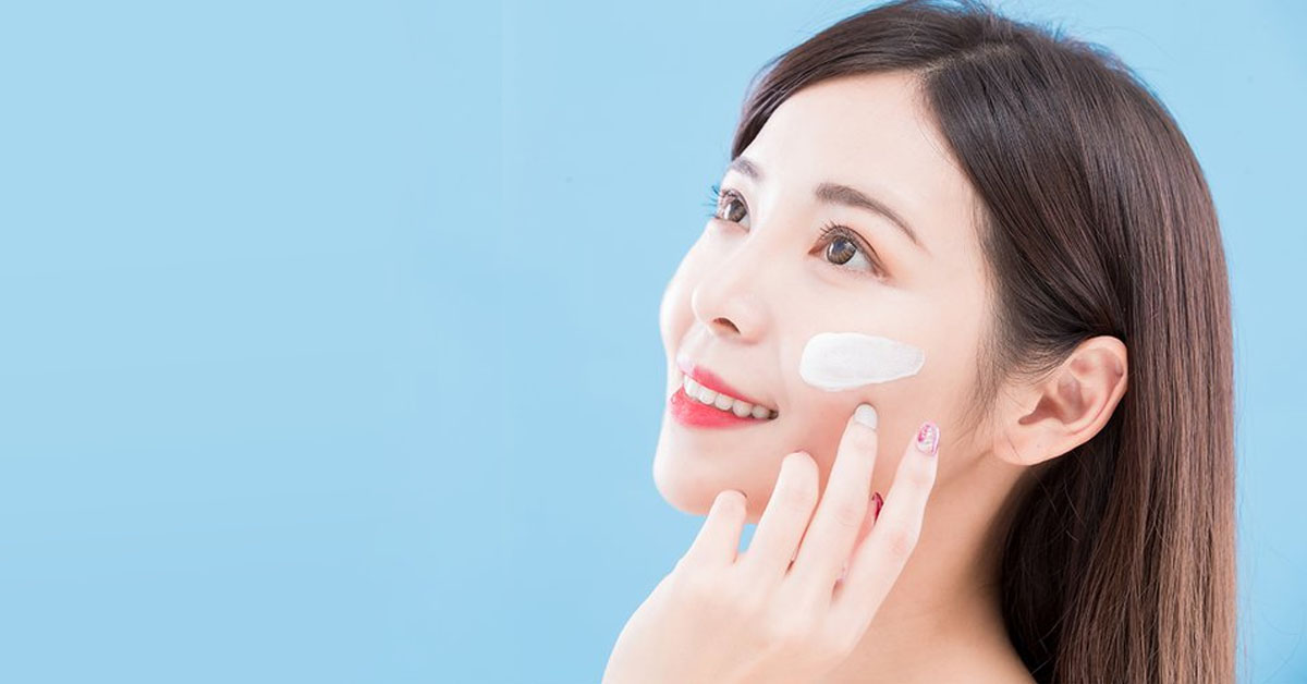 Apa itu Milk Cleanser? Bagaimana Cara Pakai Milk Cleanser?